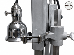 DELTA 882 RETIREMENT LIGHT