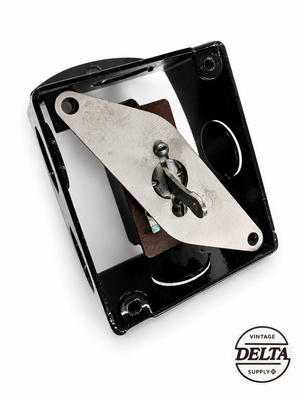 Delta diagonal switch bracket